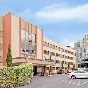 Travelodge By Wyndham By The Space Needle Hotel