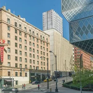 3* Otel Executive Pacific